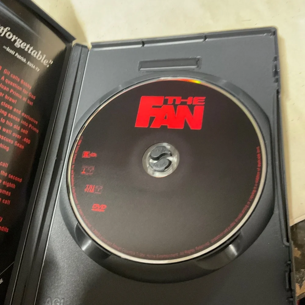 DVD - The Fan.  V111